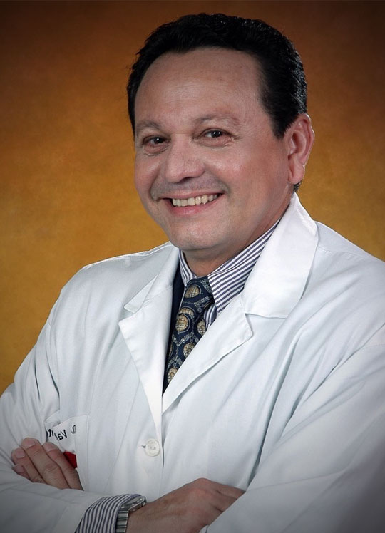 Dr. Vater Santos